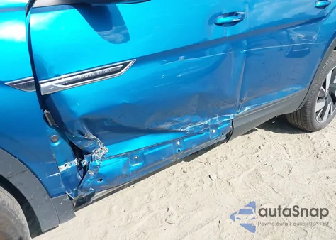 2024 Volkswagen Atlas Cross Sport 2.0T Se W/Technology z USA, uszkodzony, nr VIN 1V2HE2CAXRC233995